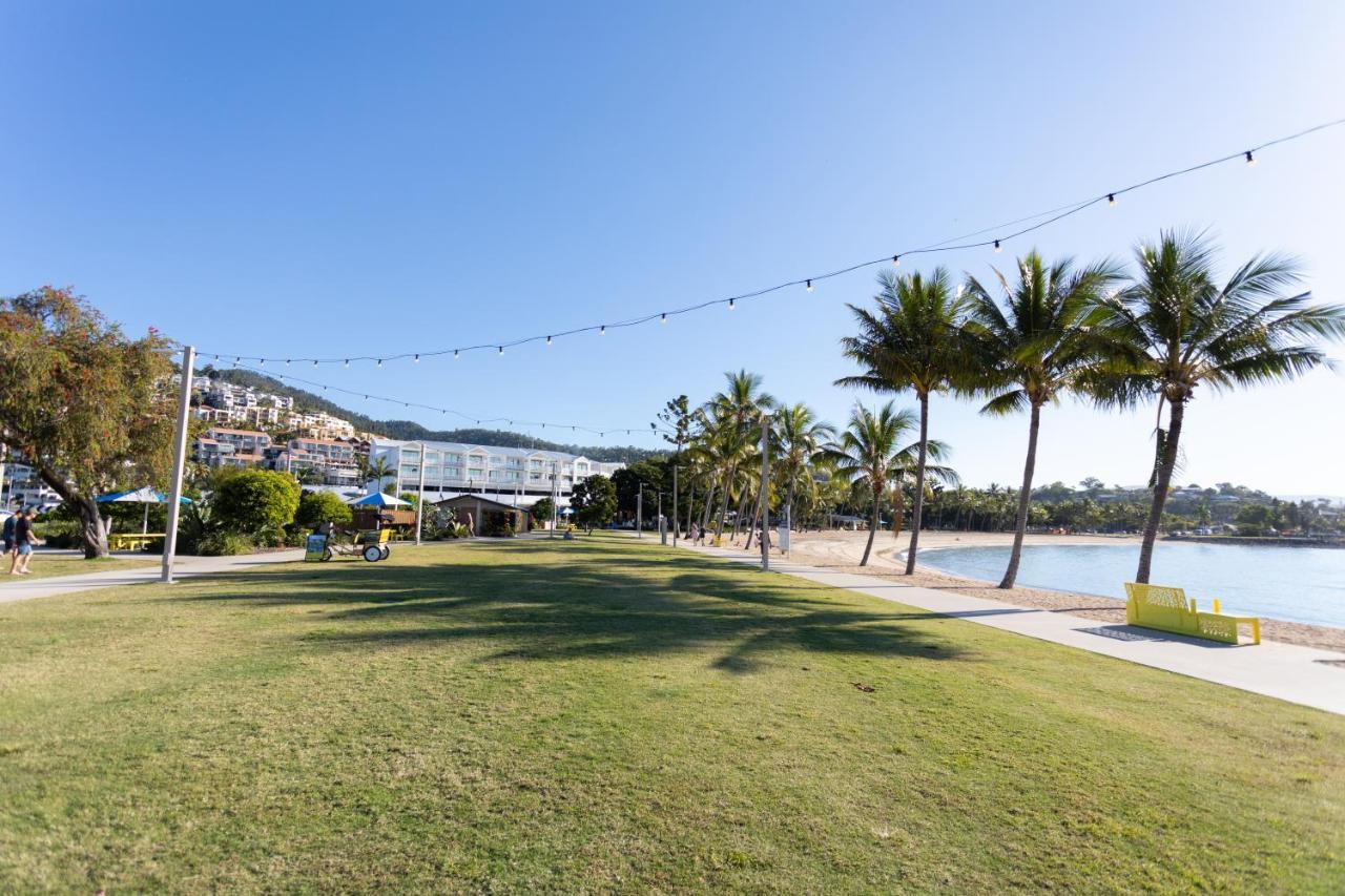 Airlie Sun & Sand Motel Accommodation #4 Эйрли-Бич Экстерьер фото